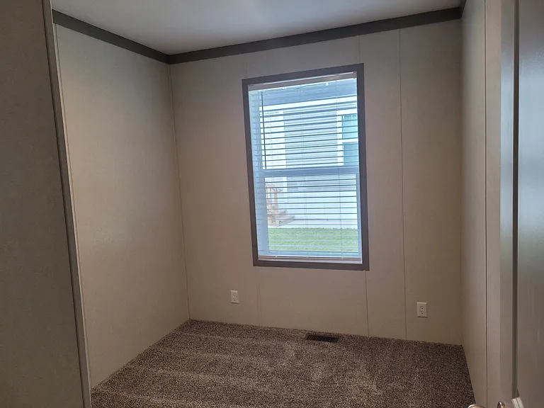 855 W Jefferson St #167 — Photo 9