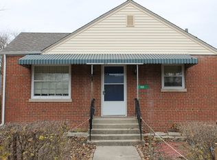 454 N View St, Aurora, IL 60506