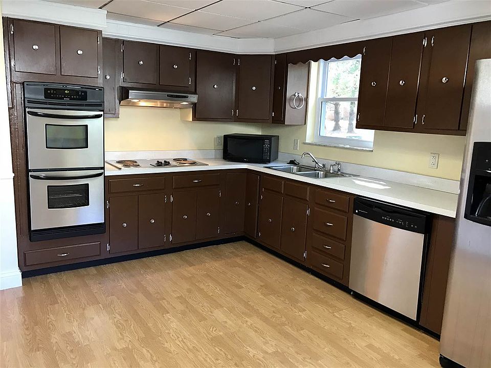 1751 Woodward Ter, Huntington, WV 25705 Zillow