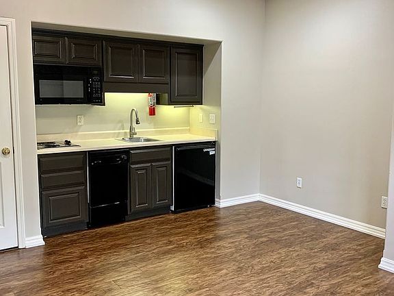 2nd image of 55 Watkins Way Unit B