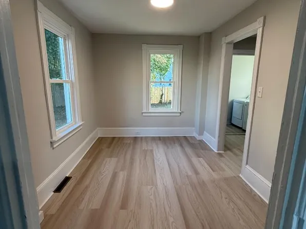 1421 Swedesboro Ave, Paulsboro, NJ 08066