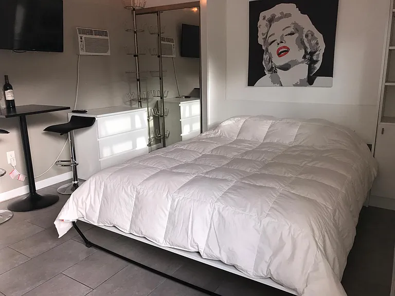 3827 Herbert St #9 — Photo 8