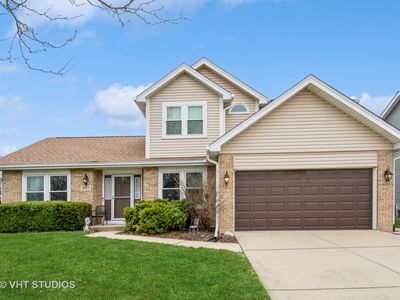 430 Cimarron Dr W, Aurora, IL, 60504