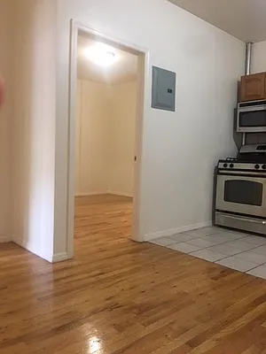 Rented by Crosstown Apartments NYC | media 16