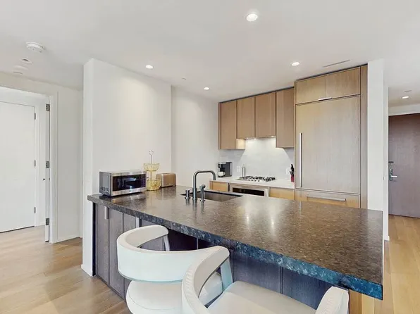 543 West 122nd Street image 4 of 10