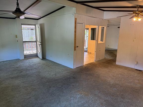 2nd image of Spring View Ln