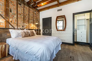 Rented by Dixon Advisory USA Inc.