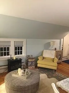 Living Room w furniture