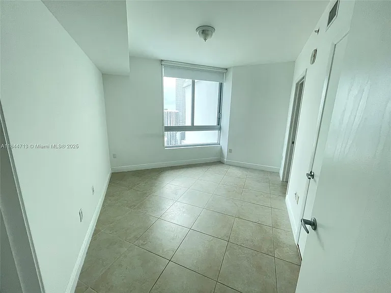 350 S Miami Ave #3709 — Photo 5