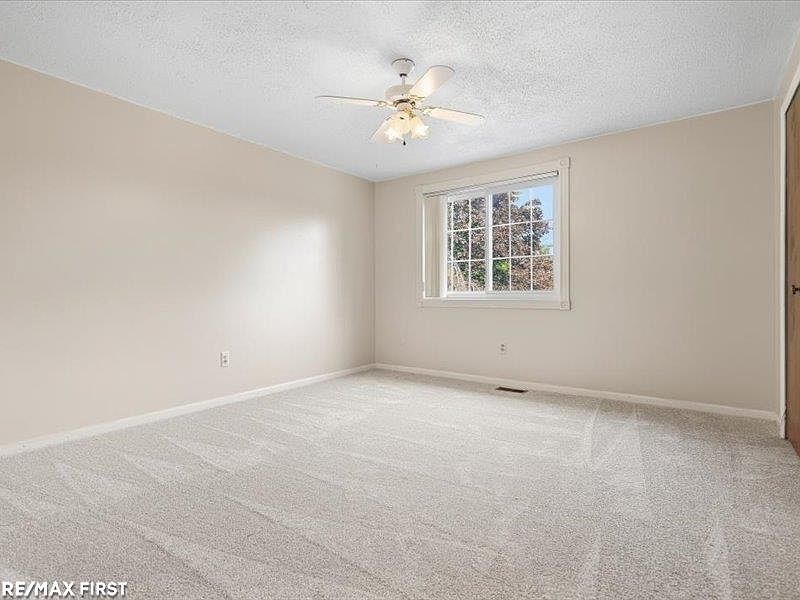 47405 Nola Dr, photo 25