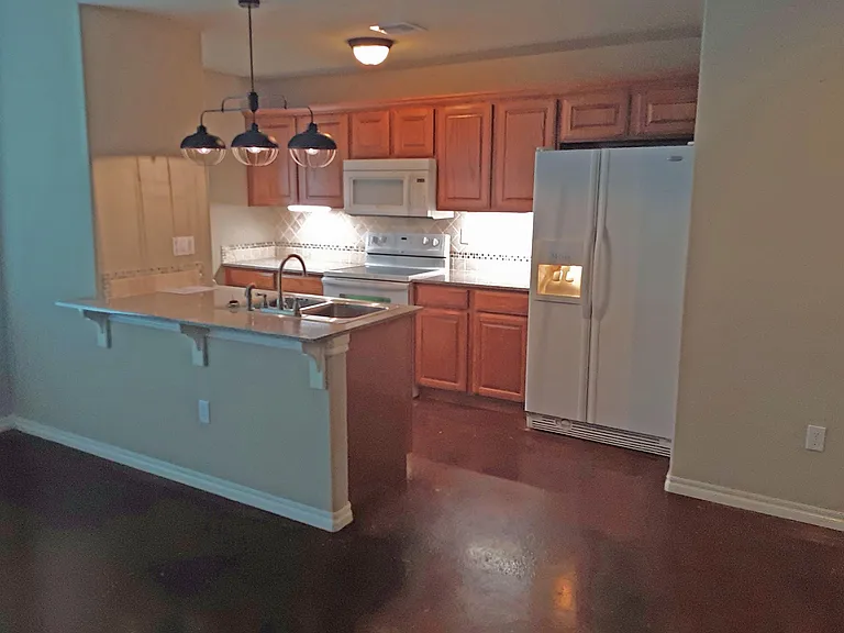 2517 SW C Ave #B — Photo 3