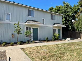 2434 S 10th St #102, Sanger, CA