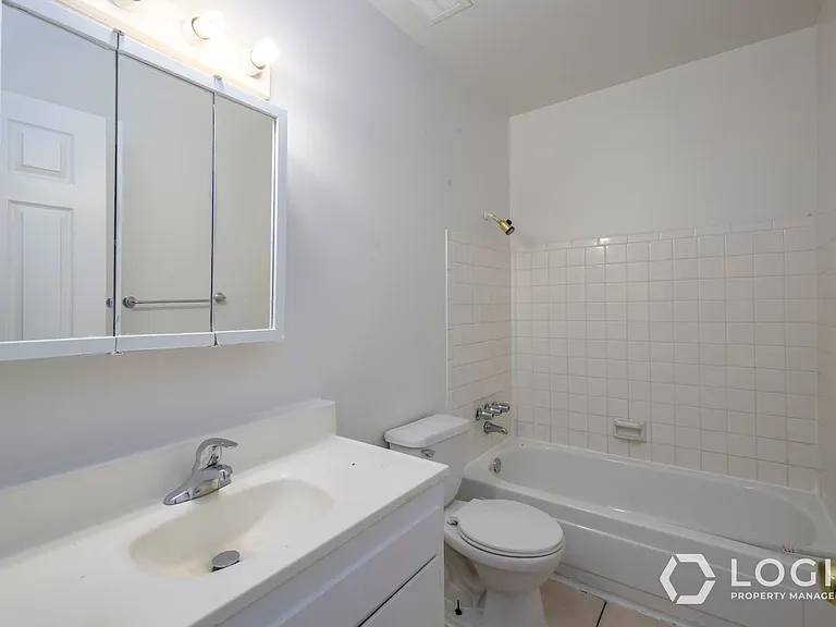 1610 W Ivy Cir #3 — Photo 10