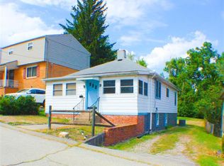 1130 Sycamore St, Washington, PA 15301