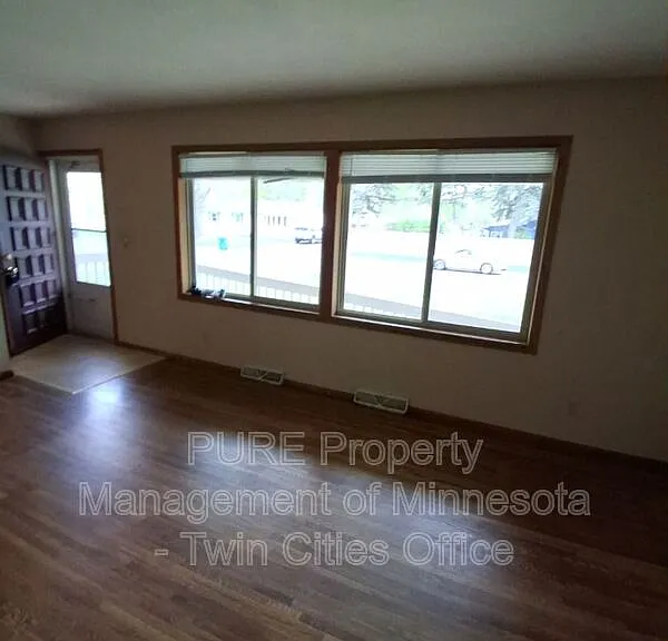 2299 Randy Ave — Photo 3