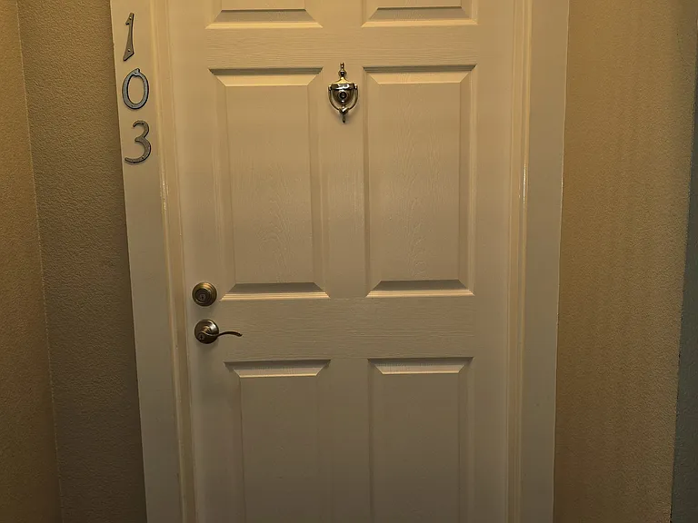 540 S El Camino Real #103 — Photo 2