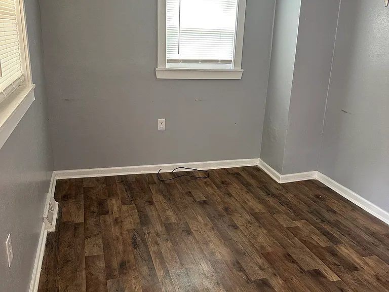 130 Shady Ln — Photo 8