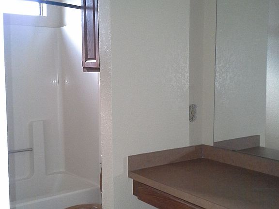 2nd Bathroom