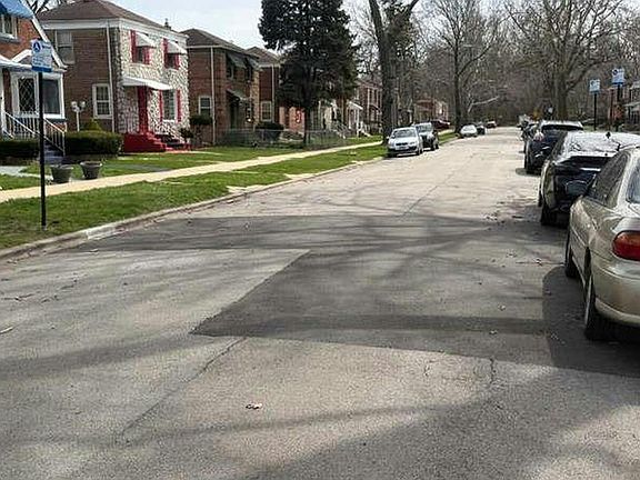 4th image of 8404 S Hoyne Ave