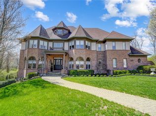 4649 Schrubb Dr, Dayton, OH 45429