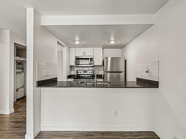 Kitchen Kitchen