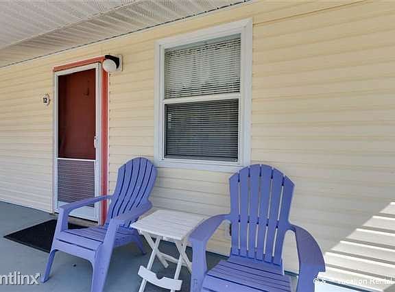 5th image of 2100 Estero Blvd