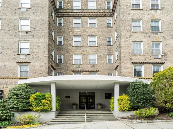 16 N Chatsworth Avenue #511, Larchmont, NY 10538