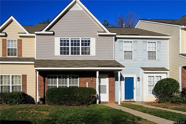 1st image of 7703 Petrea Ln