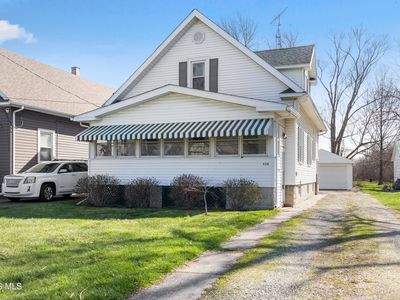426 N Locust St, Oak Harbor, OH, 43449
