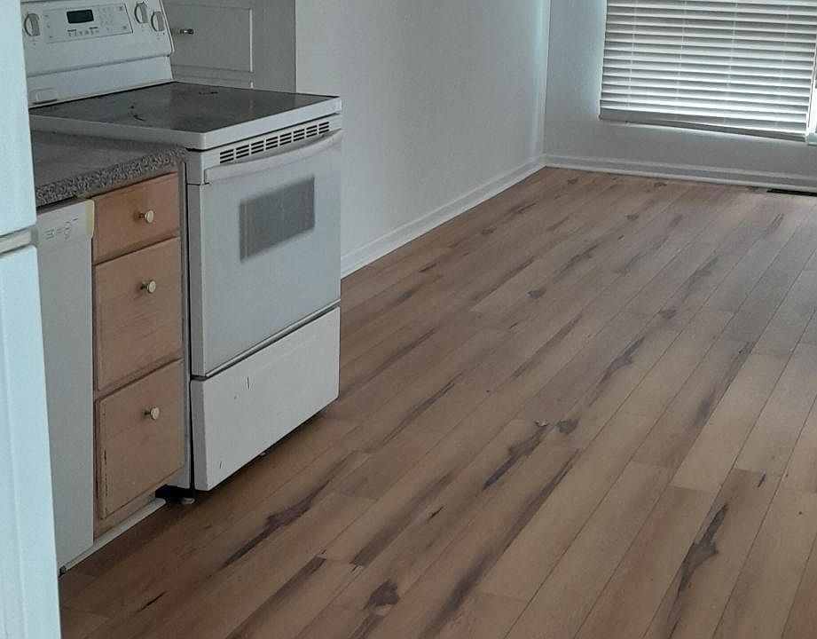 2nd image of 2138 S Volutsia Ave
