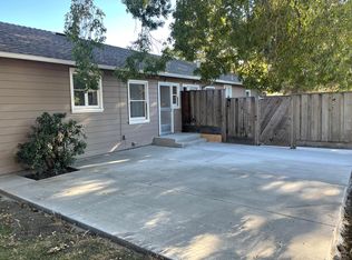 885 Poplar St, Santa Clara, CA 95050