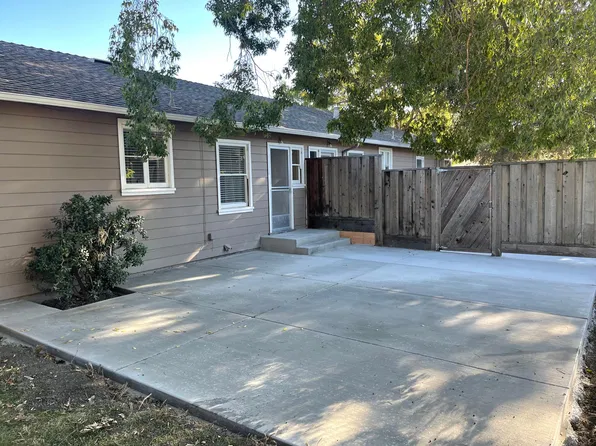 885 Poplar St, Santa Clara, CA 95050