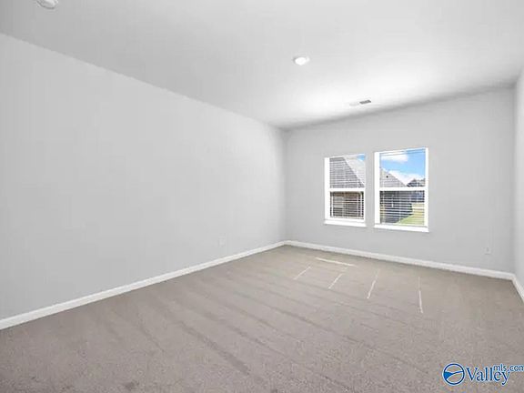 5th image of 117 Gypsy Way