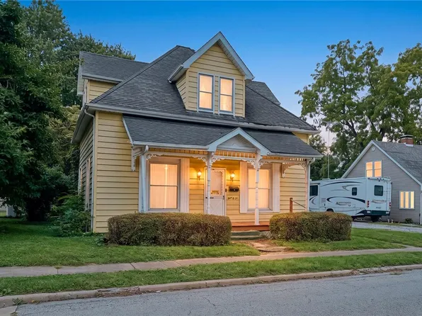306 S Main St, Georgetown, IL 61846