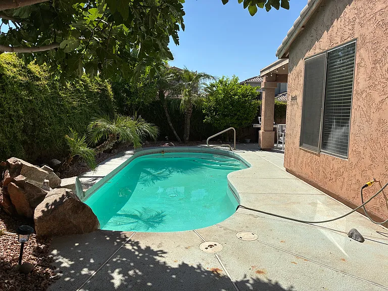9237 W Irma Ln — Photo 35