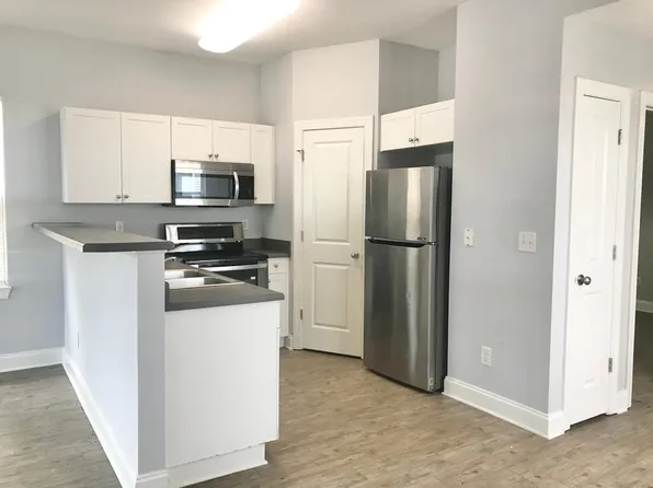 613 Campbell St APT 1, Wilmington, NC 28401