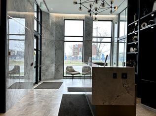 3005 Pine Glen Rd #202, Oakville, ON L6M 4C1