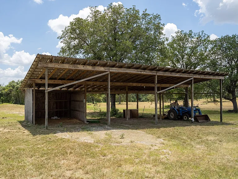 375 Brown Rd — Photo 22