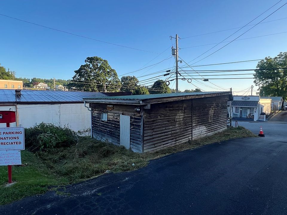 2nd image of 288 Church St