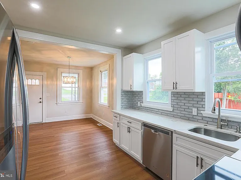 6512 Golden Ring Rd — Photo 10