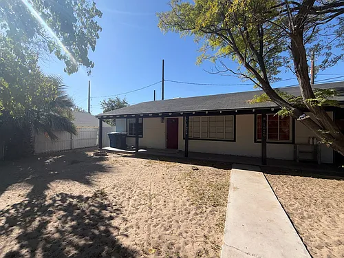1628 Thelma Ln Photo 1