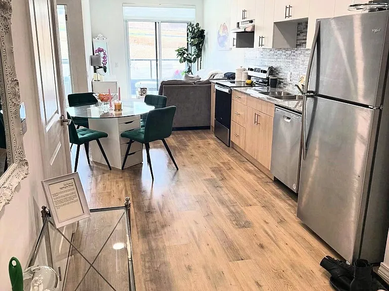 181 Elmira Rd N #209 — Photo 2