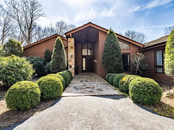 1142 Vista Way, Linville, NC 28646