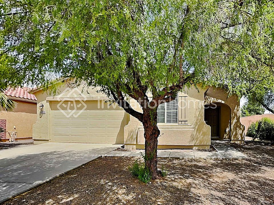 1st image of 4962 E Longhorn St
