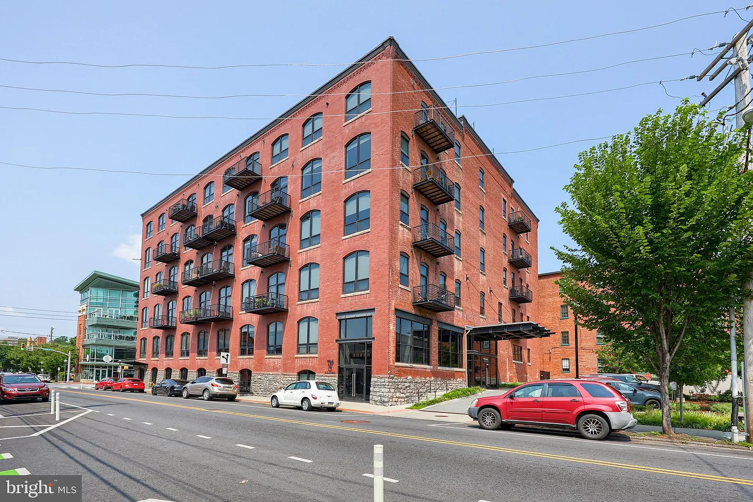 41 W Lemon St #203 photo 1