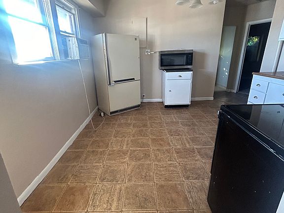 5th image of 3976 S State St APT 1