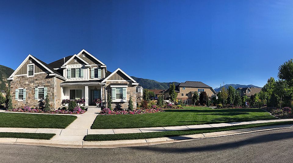1st image of 574 E Wild Flower Cir