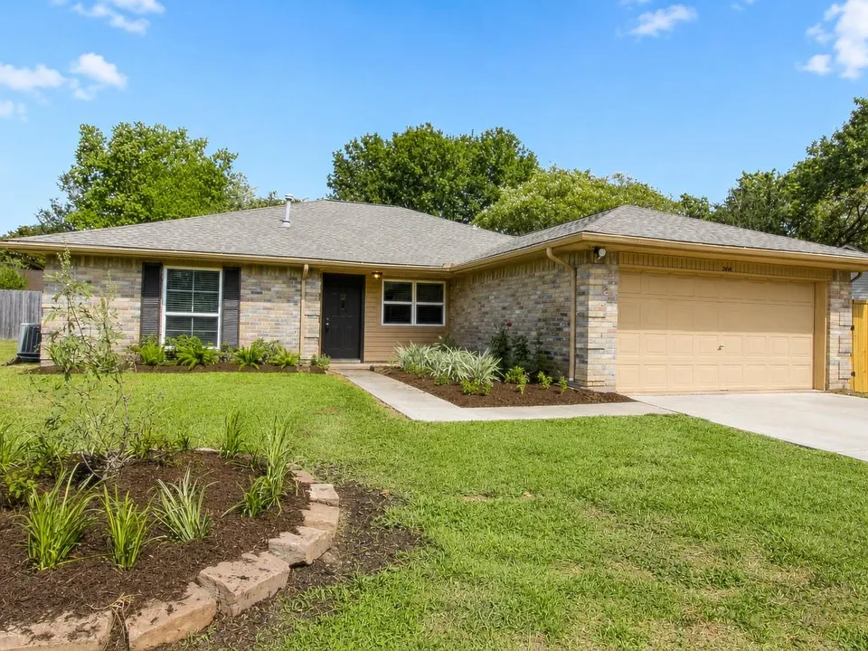 715 Land Grant Dr