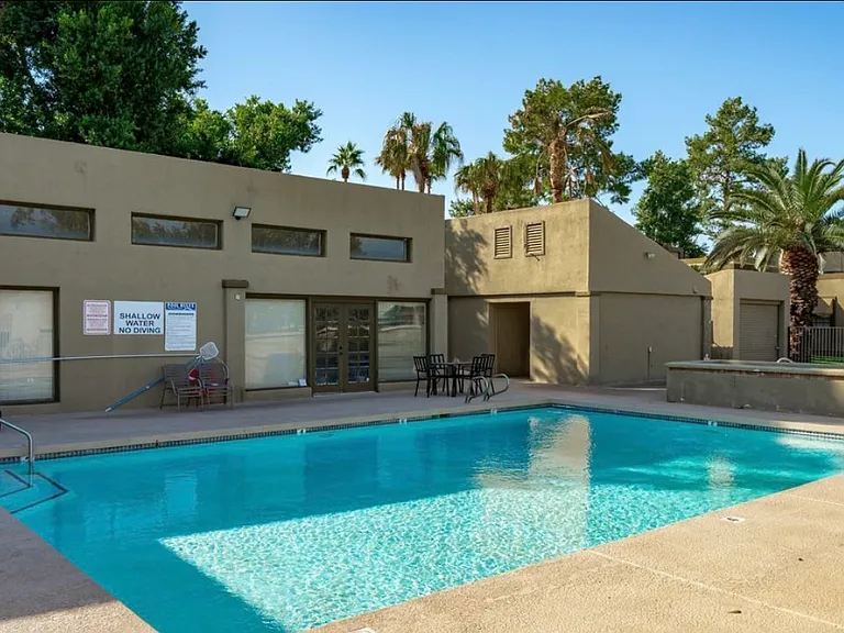 1430 W La Jolla Dr #1430 — Photo 38