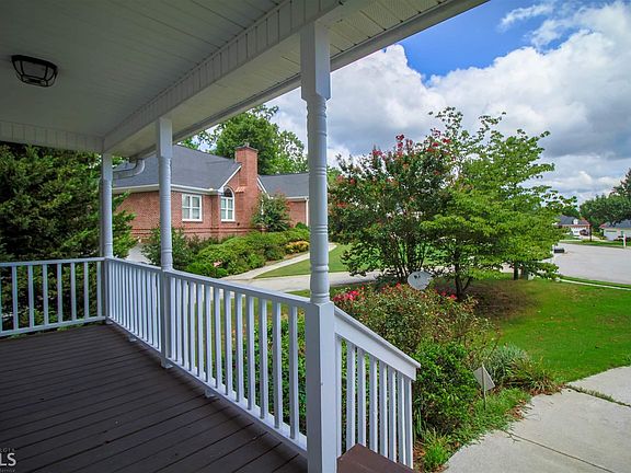 5th image of 1435 Fountain Cove Ln